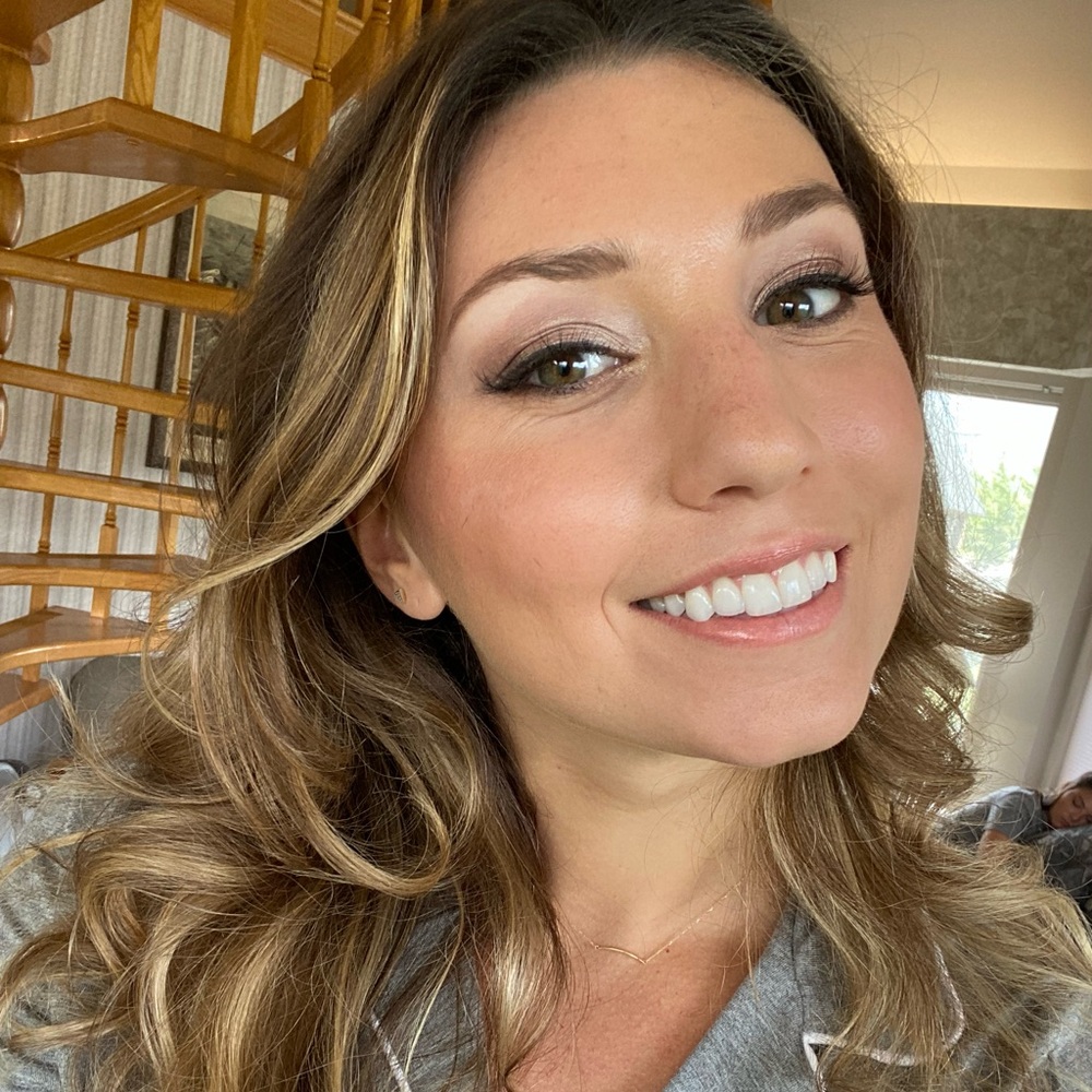 Meet your Posher, Meredith